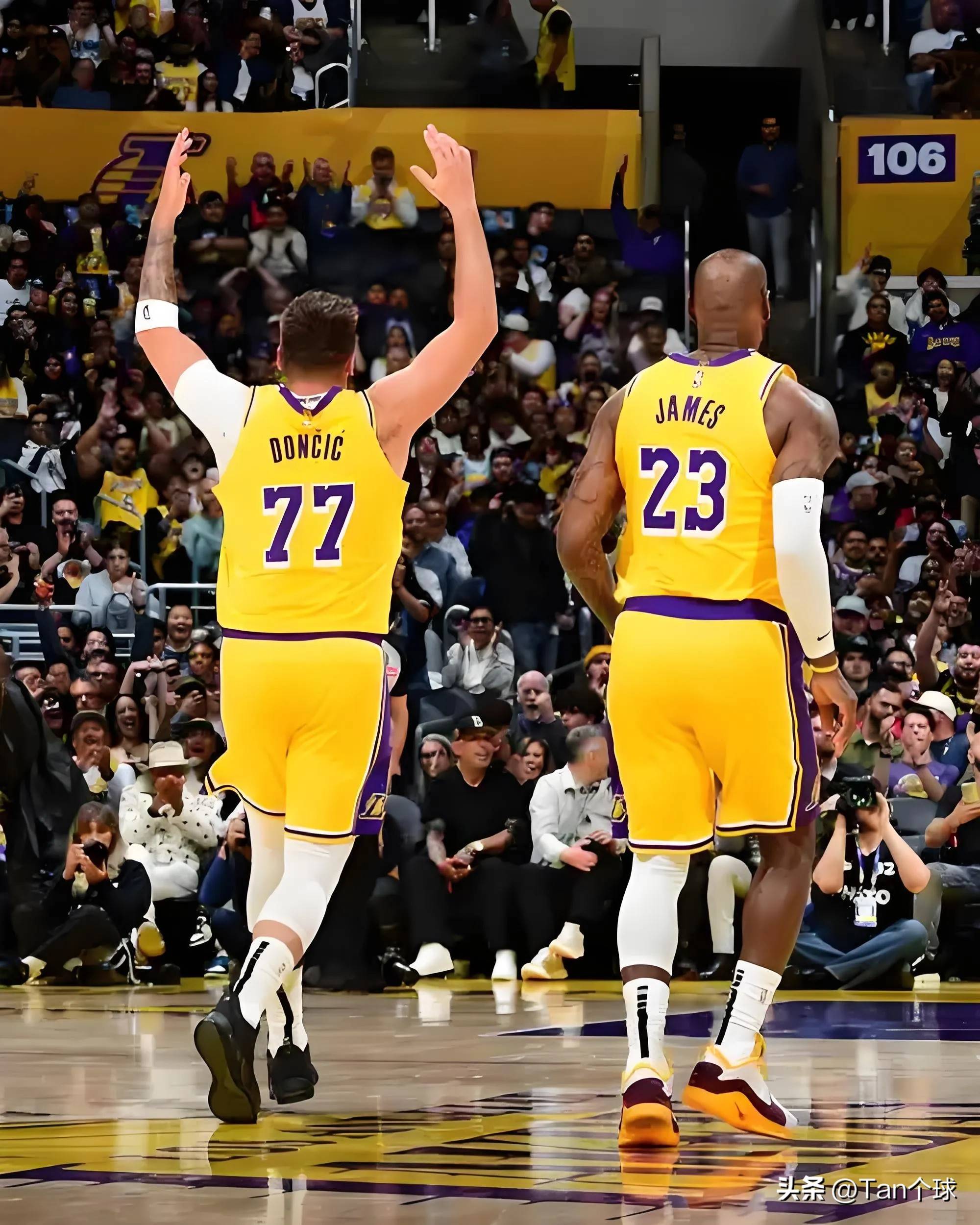 包含詹姆斯连续二十场比赛得分超过比分优势明显,美国队挑战极限!的词条-体育娱乐